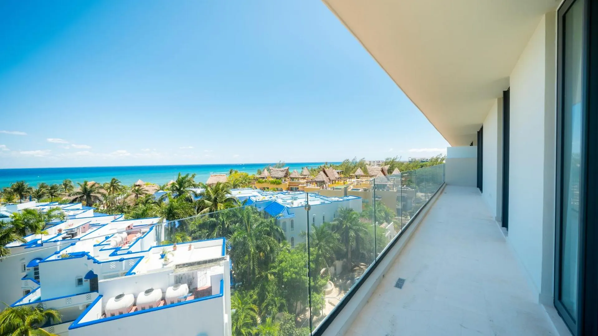 Luxury 3 Bedroom Condo With Ocean View & Pool - Marila 503 Playa del Carmen Apartment