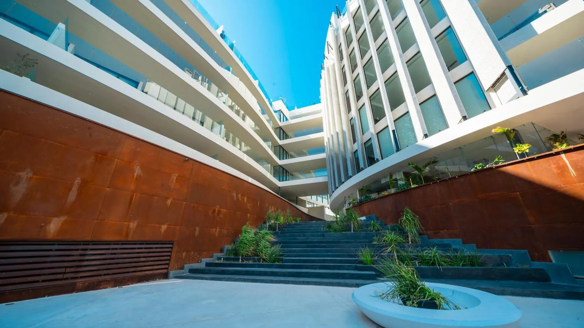 Luxury 3 Bedroom Condo With Ocean View & Pool - Marila 503 Playa del Carmen