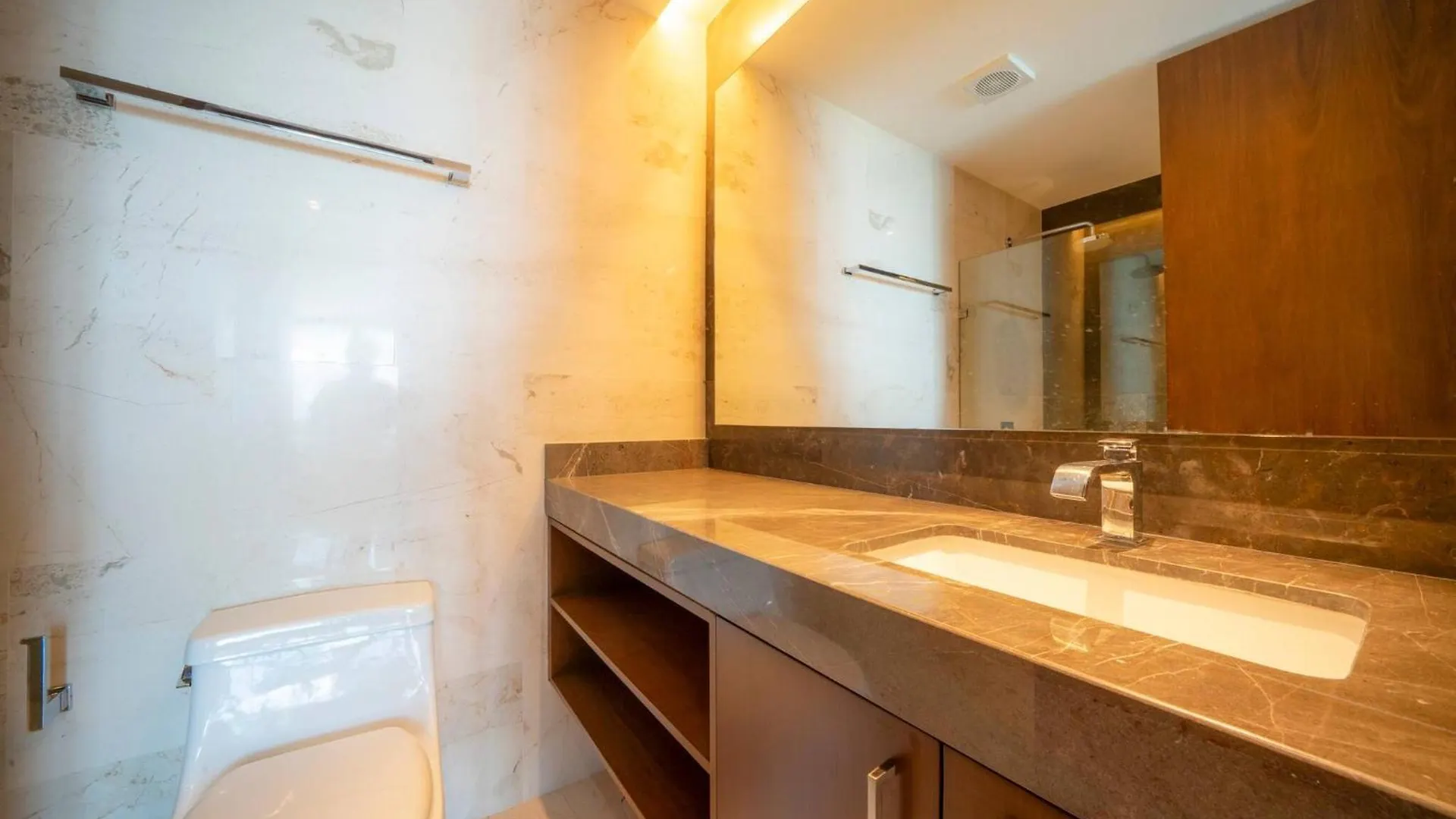 Luxury 3 Bedroom Condo With Ocean View & Pool - Marila 503 Playa del Carmen 0*,  Mexiko
